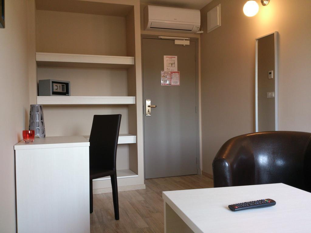 Hôtel Les Petits Oreillers Saint-Martin-dʼArdèche Zimmer foto