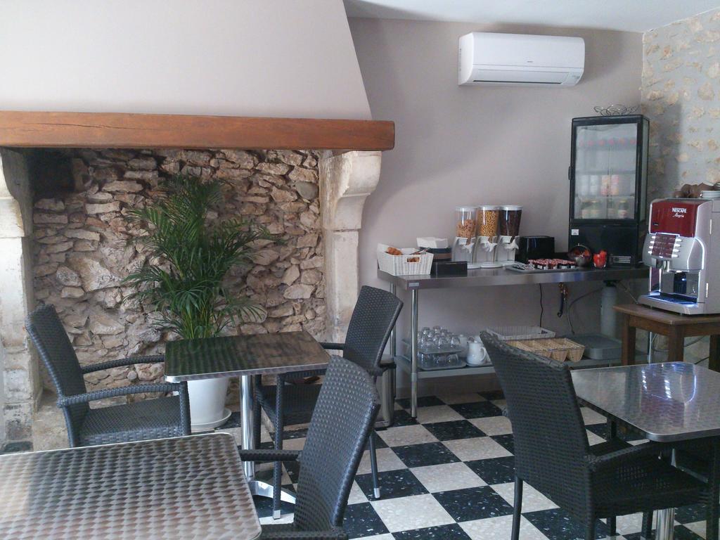 Hôtel Les Petits Oreillers Saint-Martin-dʼArdèche Exterior foto